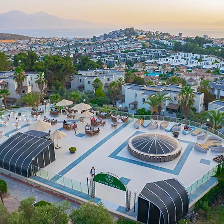 Sahara Aqua Halal Hotel